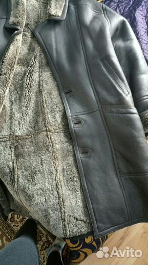 Дубленка мужская,в отличном состоянии, торг