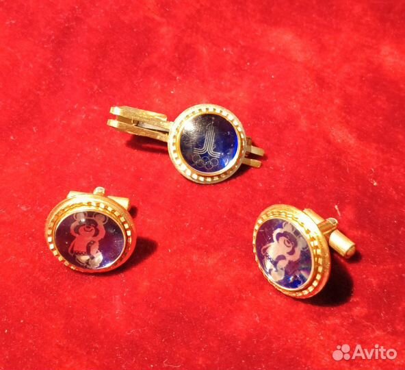 Запонки и зажим для галстука