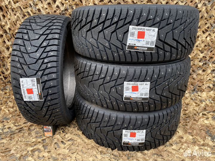 Hankook Winter I'Pike X SUV 255/45 R20 105T