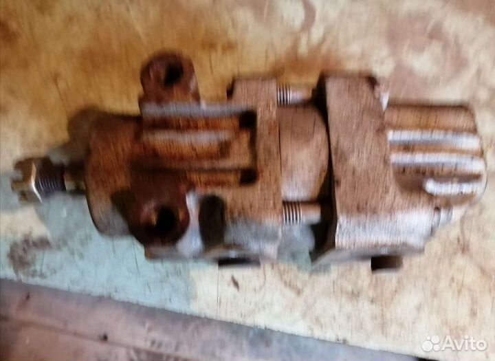 Насос гура ЗИЛ 130 из СССР