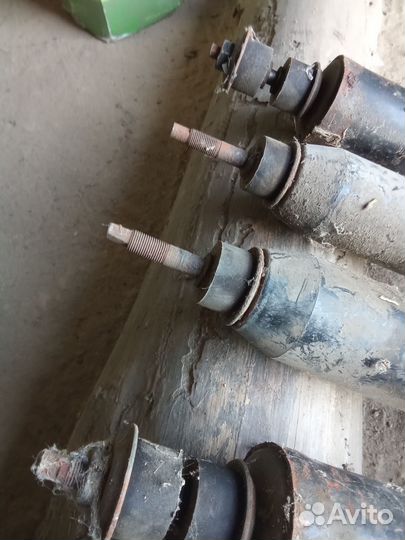 Амортезаторы