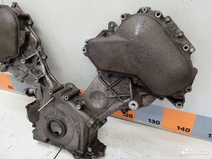 Крышка двигателя передняя Infiniti Qx56 JA60 5.6