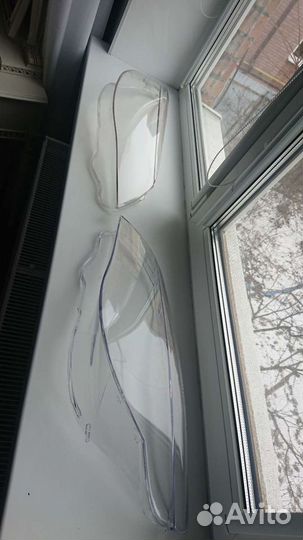 Стекла фар бмв Е60 Е61 новые