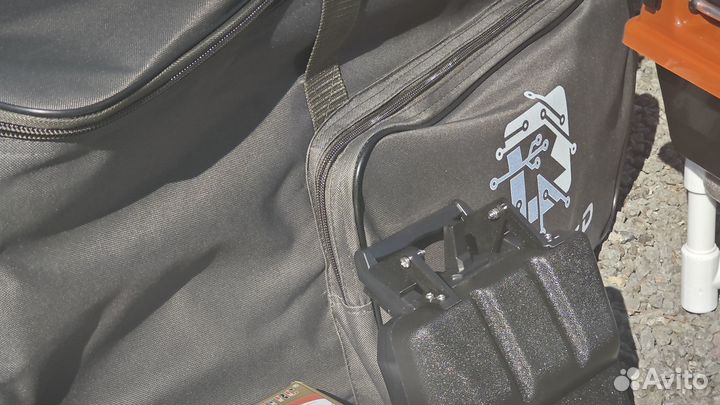 Прикормочный кораблик CorveD с gps и глубиномером