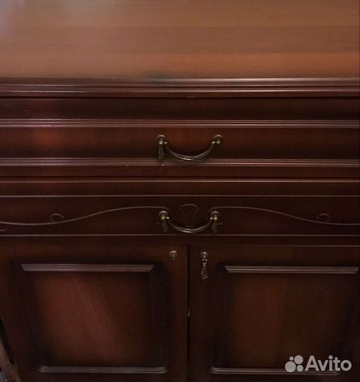 Комод дерево