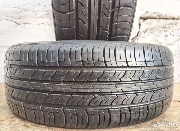 Nexen Classe Premiere CP672 215/55 R17 94V
