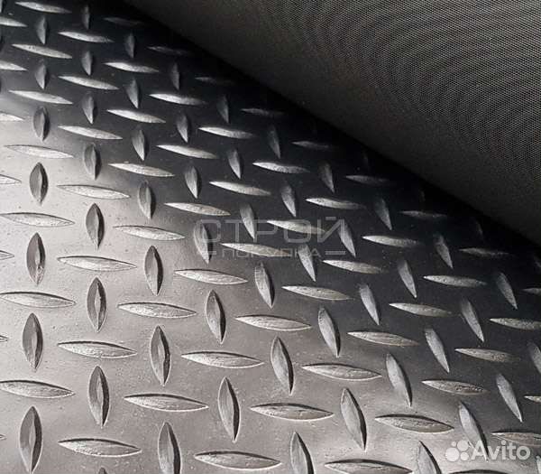 Коврик резиновый рулоном. В наличии