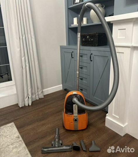 Пылесос Hotpoint ariston