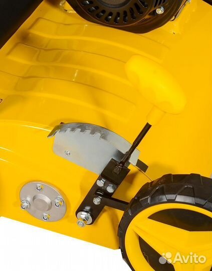 Бензиновый скарификатор-аэратор Huter GSA-7,0