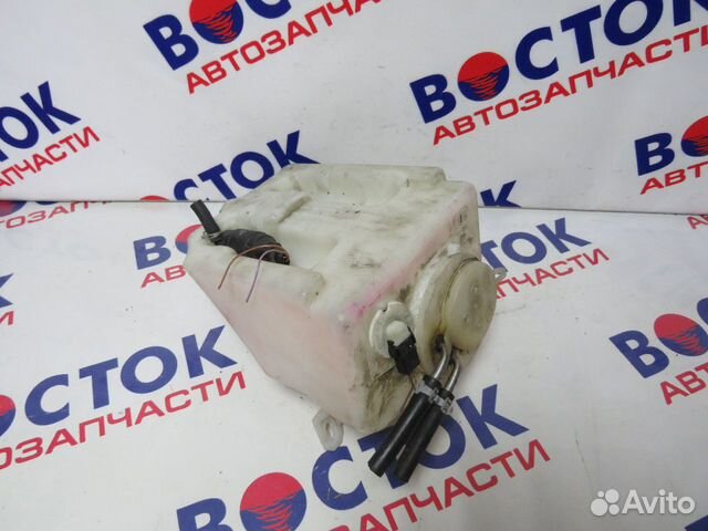 Бачок омывателя mercedes E240 210