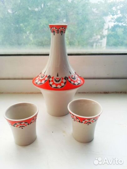 Кувшин, чашки стекло, керамика, фарфор