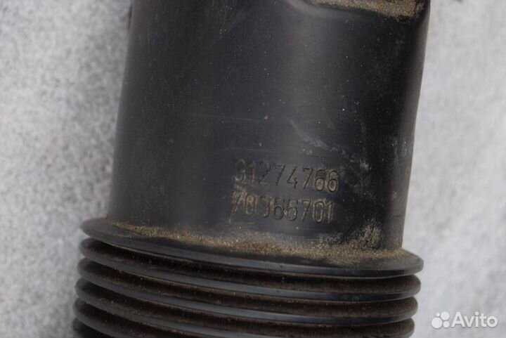 Патрубок воздушного фильтра Volvo XC70 3 2010