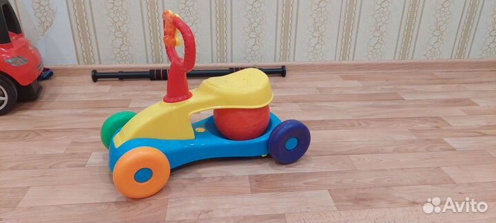 Машинка-каталка