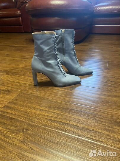 Ботильоны (Ботинки) женские Zara кожа