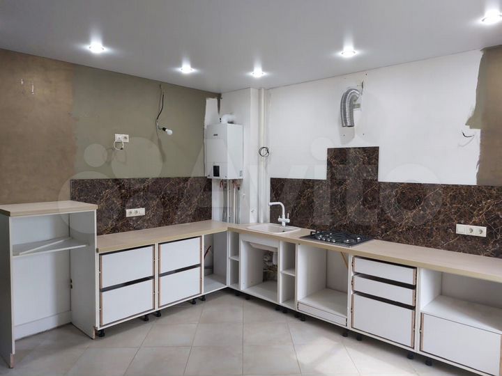 2-к. квартира, 60,3 м², 2/6 эт.