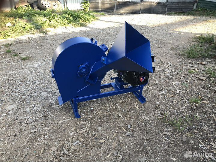 Измельчитель веток Сруб300 8лс