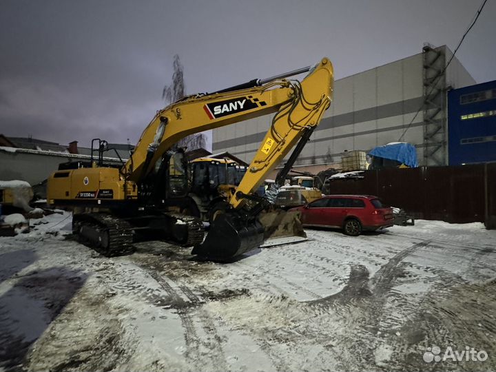 Аренда гусеничного экскаватора