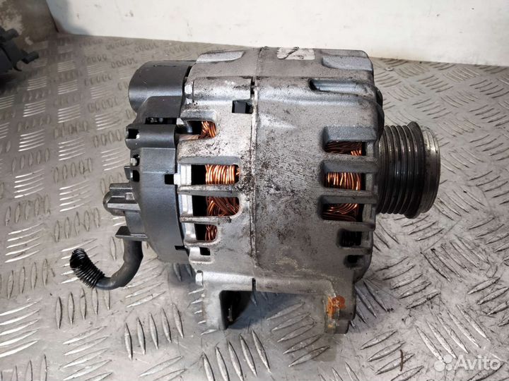 Генератор Audi A4 B8 3.0 дизель 140 А
