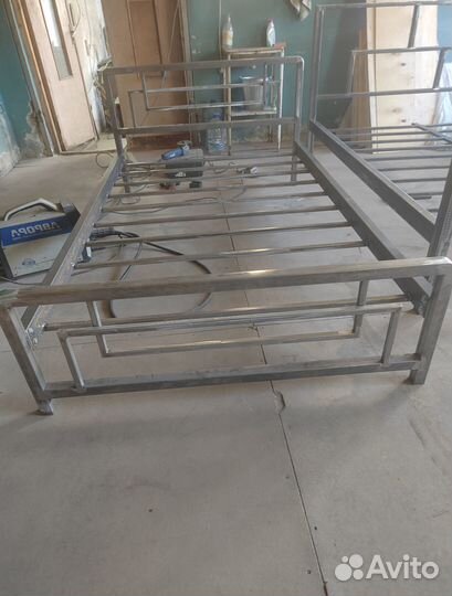 Кровать в стиле «лофт» металлическая 140х200