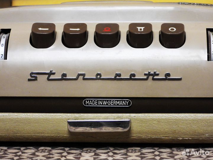 Магнитофон Grundig Stenorette-1683 Laubfrosch