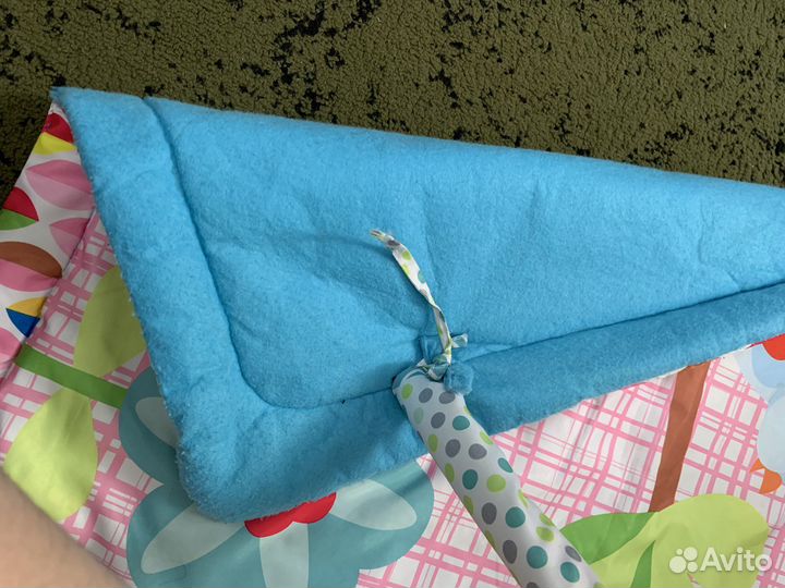 Развивающий коврик