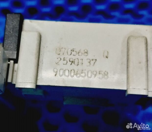 Убл Замок люка стиральной машины Bosch Siemens DM070