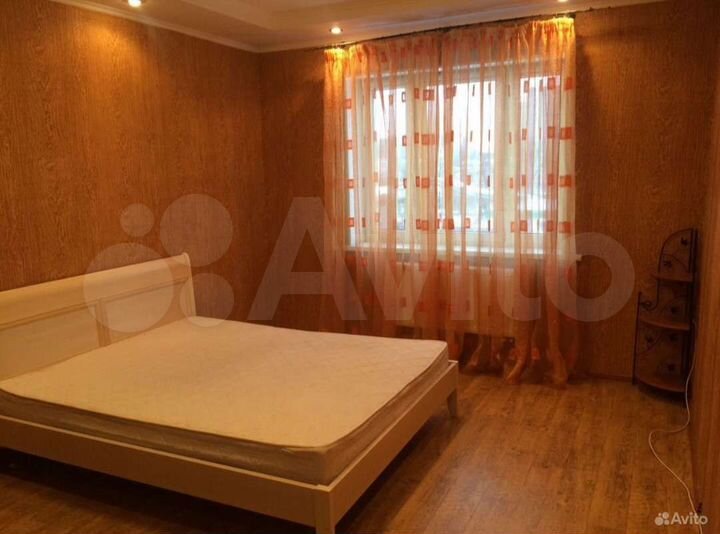 2-к. квартира, 69 м², 3/10 эт.