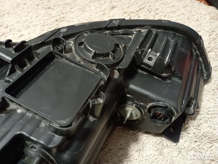 Фара правая Hyundai ix35