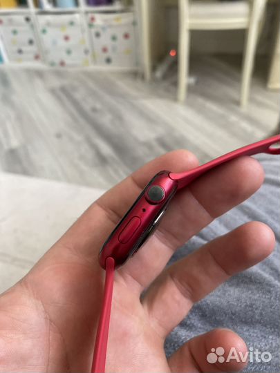 Часы apple Watch 7 45 mm red