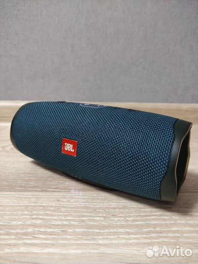 JBL Charge 4 синий