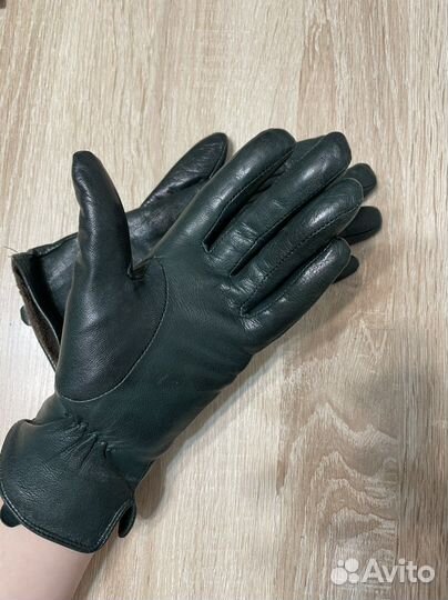 Перчатки женские кожаные зимние