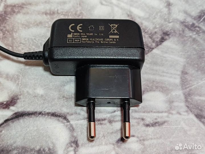 Блок питания тонометра Omron 6V 500mA