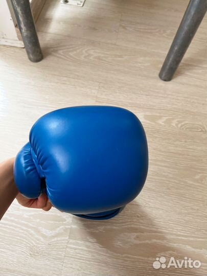 Боксерские перчатки 12 oz clinch olimp