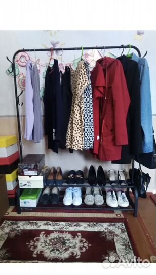 Вешалка для одежды напольная