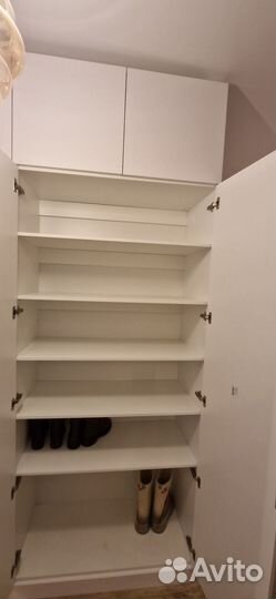 Шкаф IKEA в прихожую