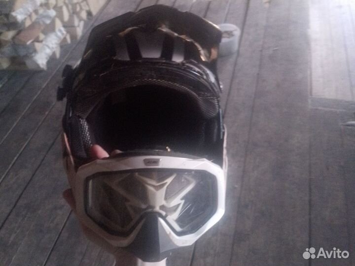 Шлем для мотокросса