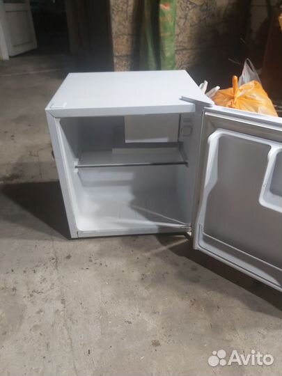Минихолодильник