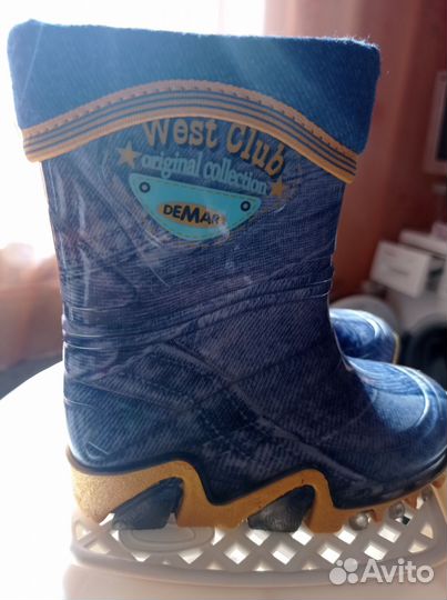 Детские резиновые сапоги