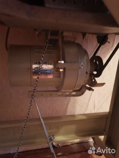 Оверлок для швейной машины