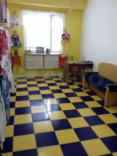 Торговая площадь, 18 м²