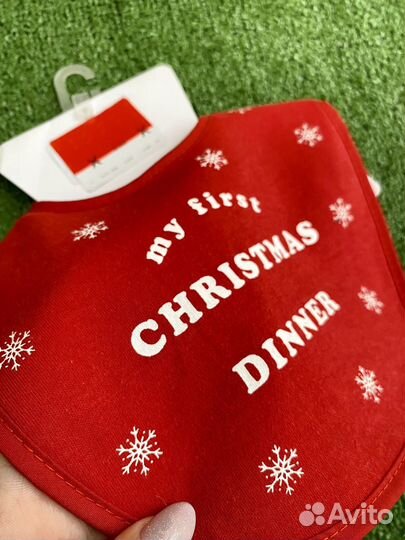 Слюнявчики нагрудники набор