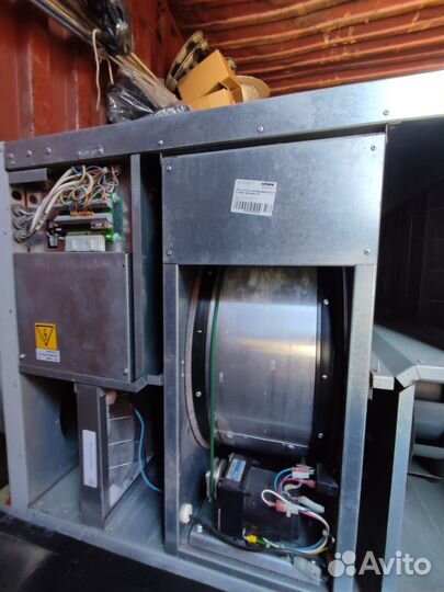 Приточно-вытяжная установка Komfovent rego 700 HE