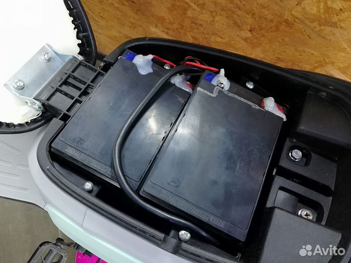 Электроскутер E-Not pro 48v12a