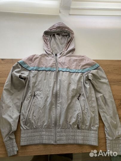 Ветровка pull&bear