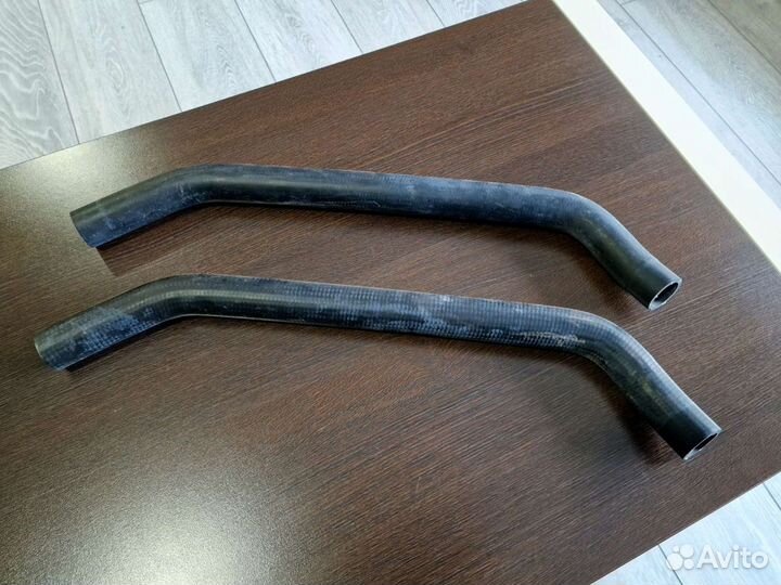 Патрубок радиатора Ауди 80 Б3/Б4 1.6, 1.9, 2.0