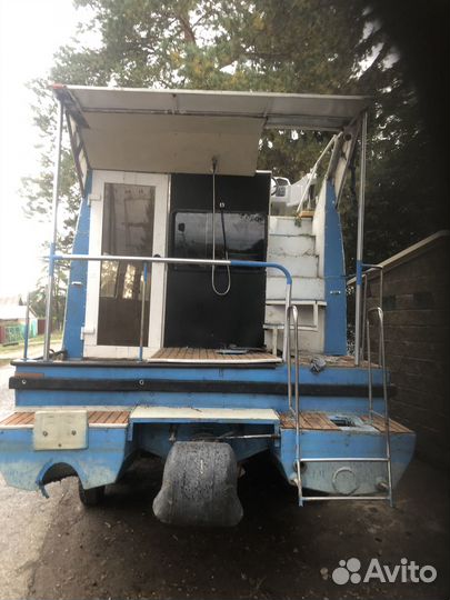 Катер хаус бот