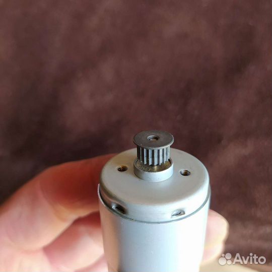 Мини электродвигатель