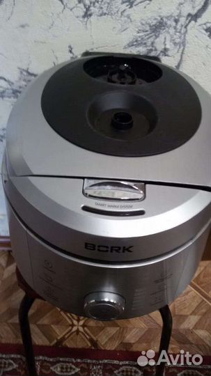 Мультиварка bork u800