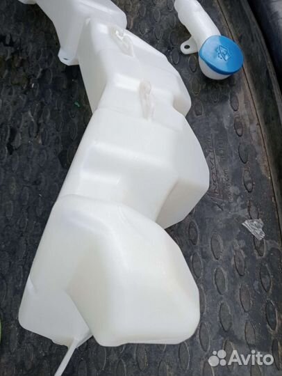 Бачок омывателя Хонда срв 4