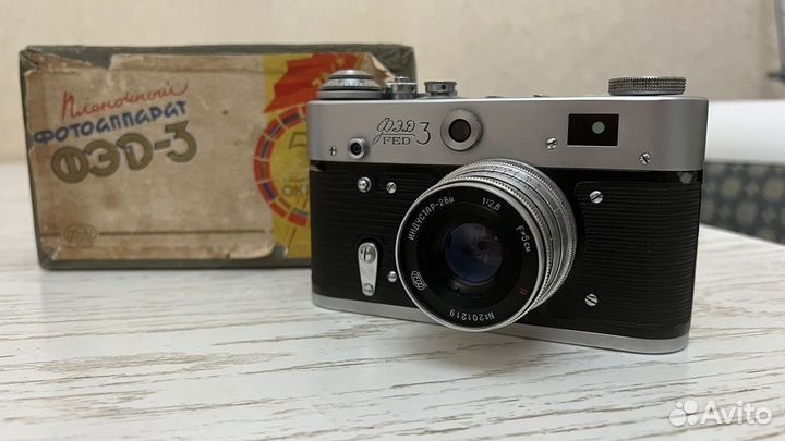 Плёночный фотоаппарат фэд 3 50 лет Октября